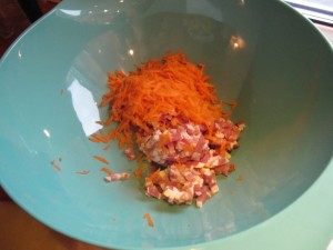 18 Reven gulerod i skål